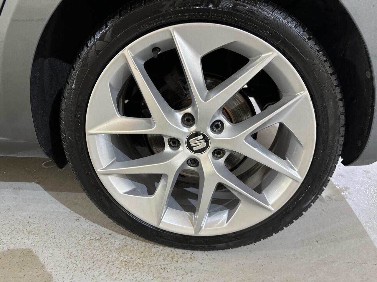 SEAT Leon MH18CPF