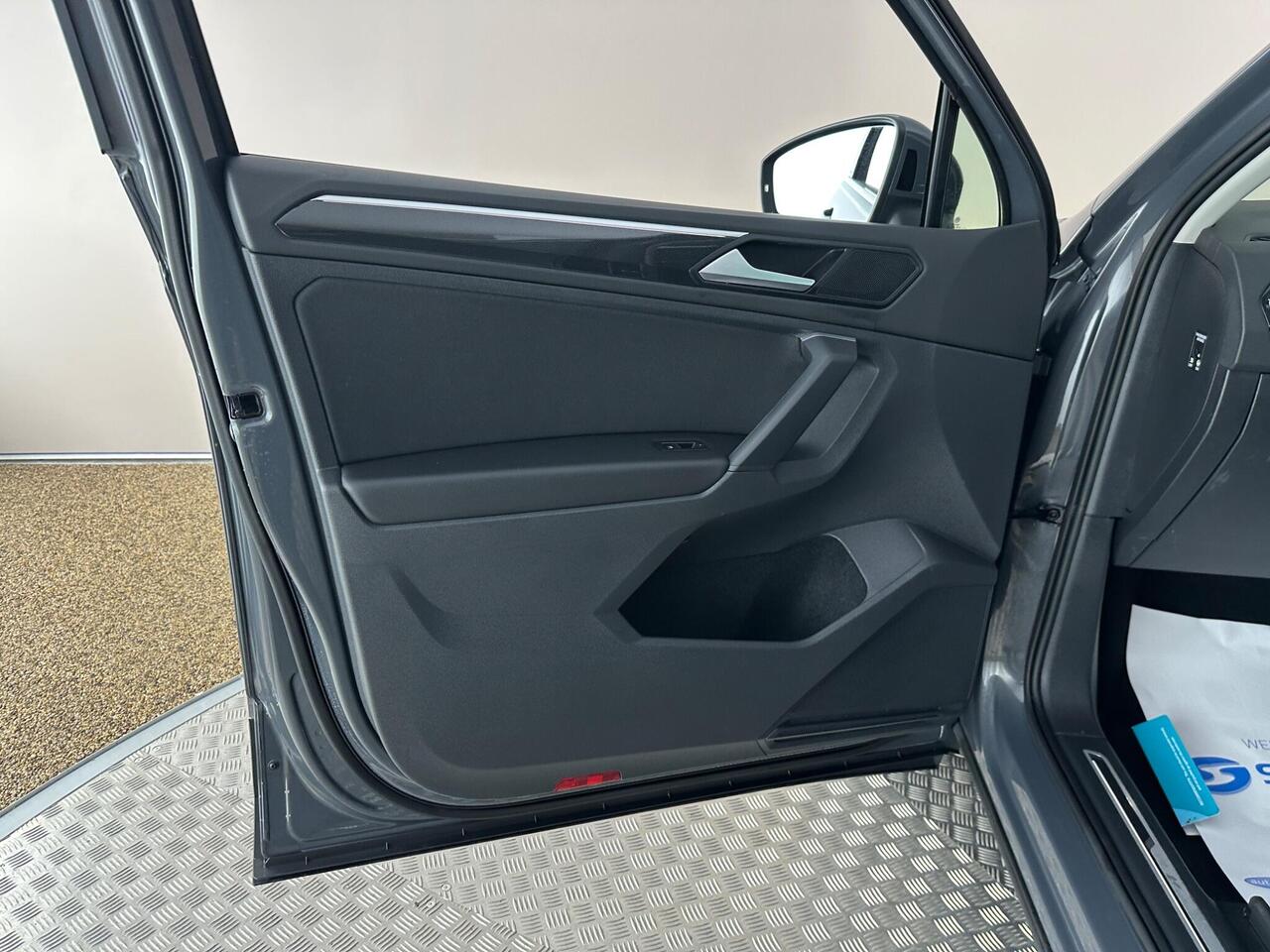 Volkswagen Tiguan CA21HYZ