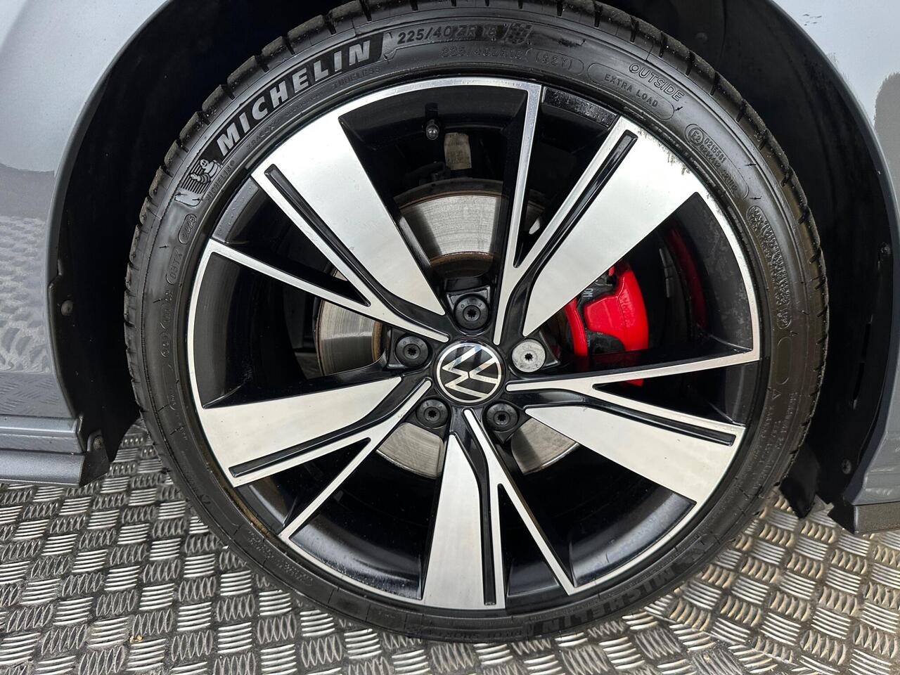 Volkswagen Golf SH21KVM