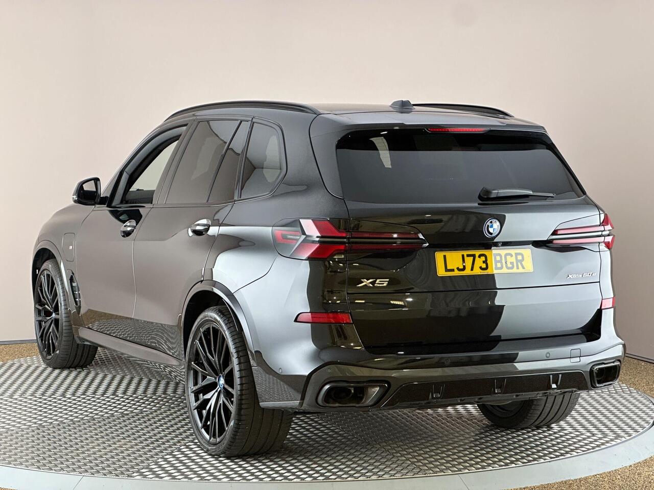 BMW X5 LJ73BGR