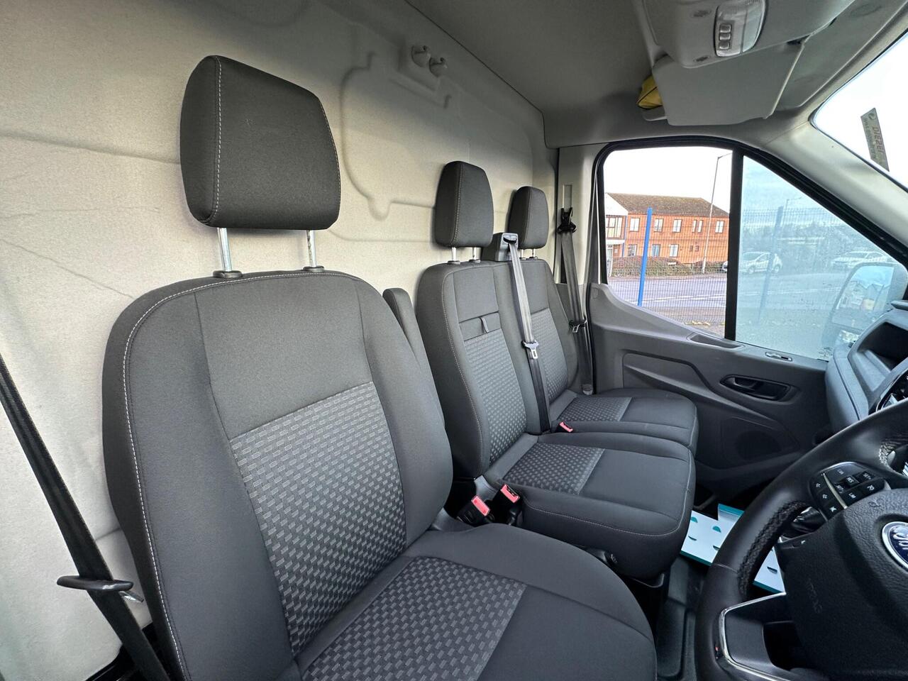 Ford Transit WP73UTZ