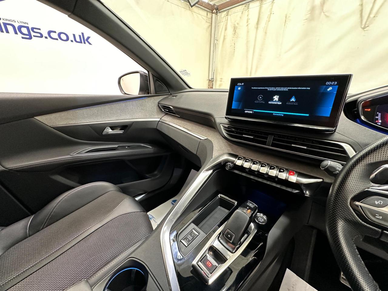 Peugeot 5008 SB71YGH