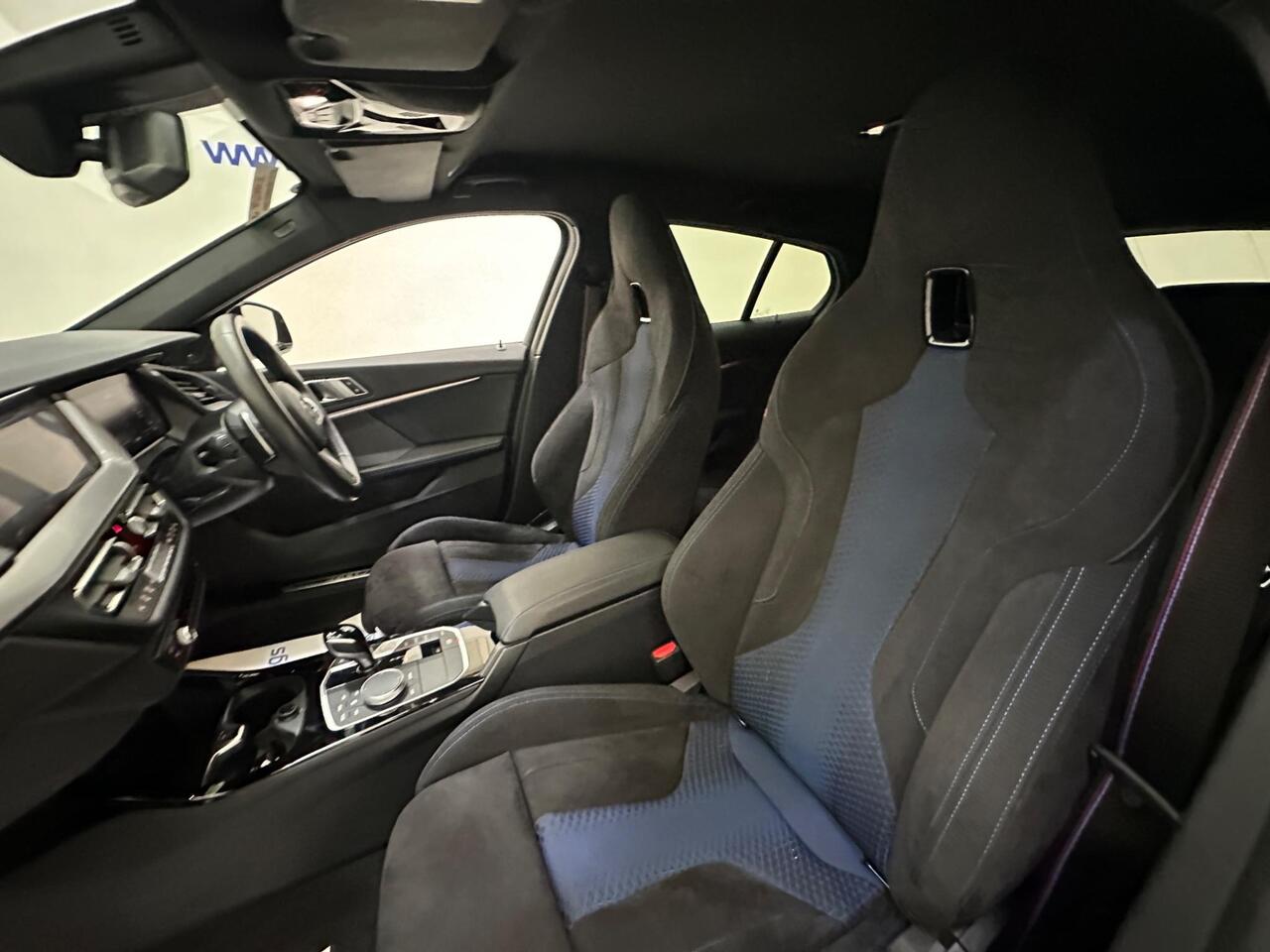 BMW 1 Series KR22XNT