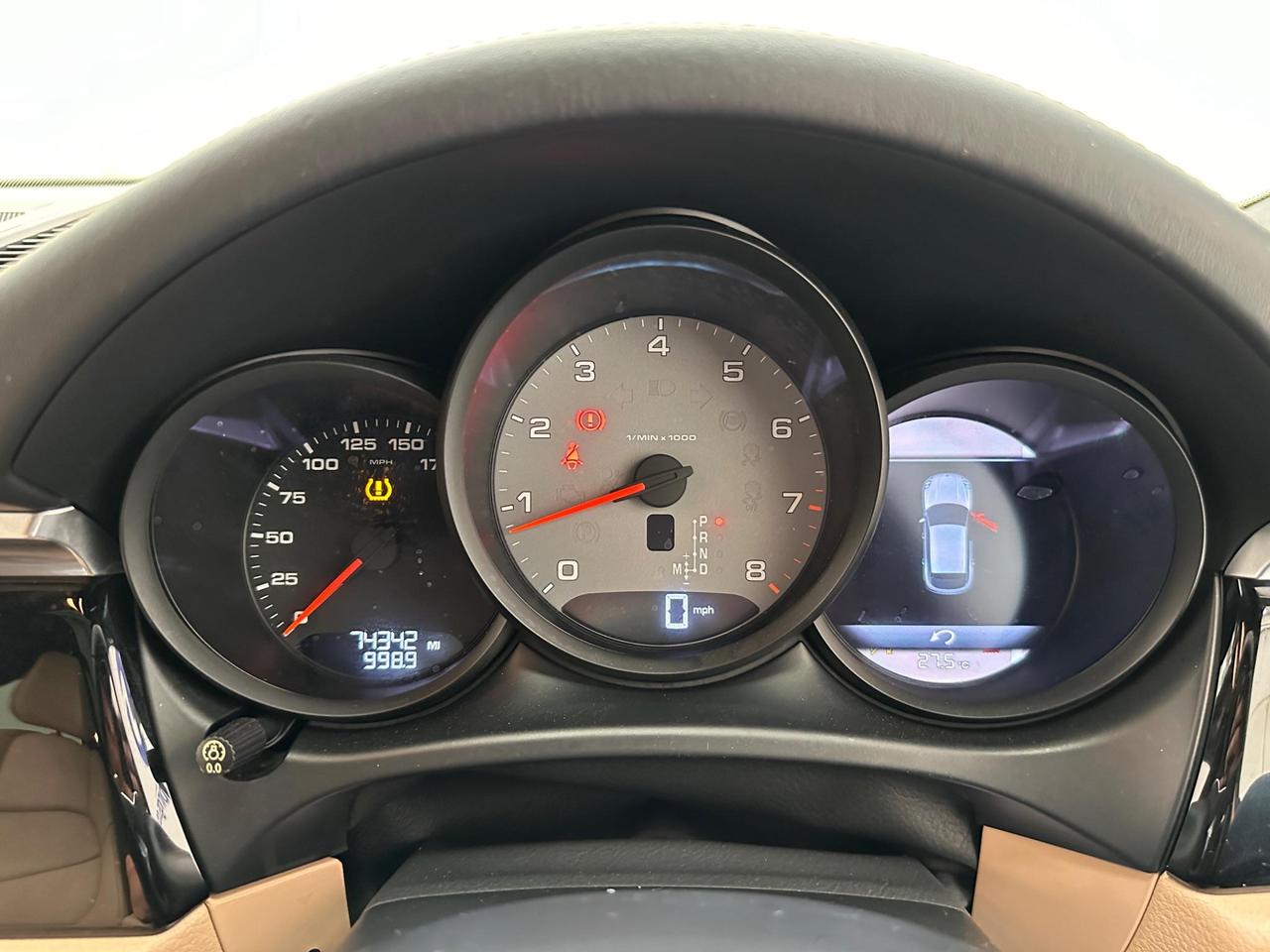 Porsche Macan AE69ODL