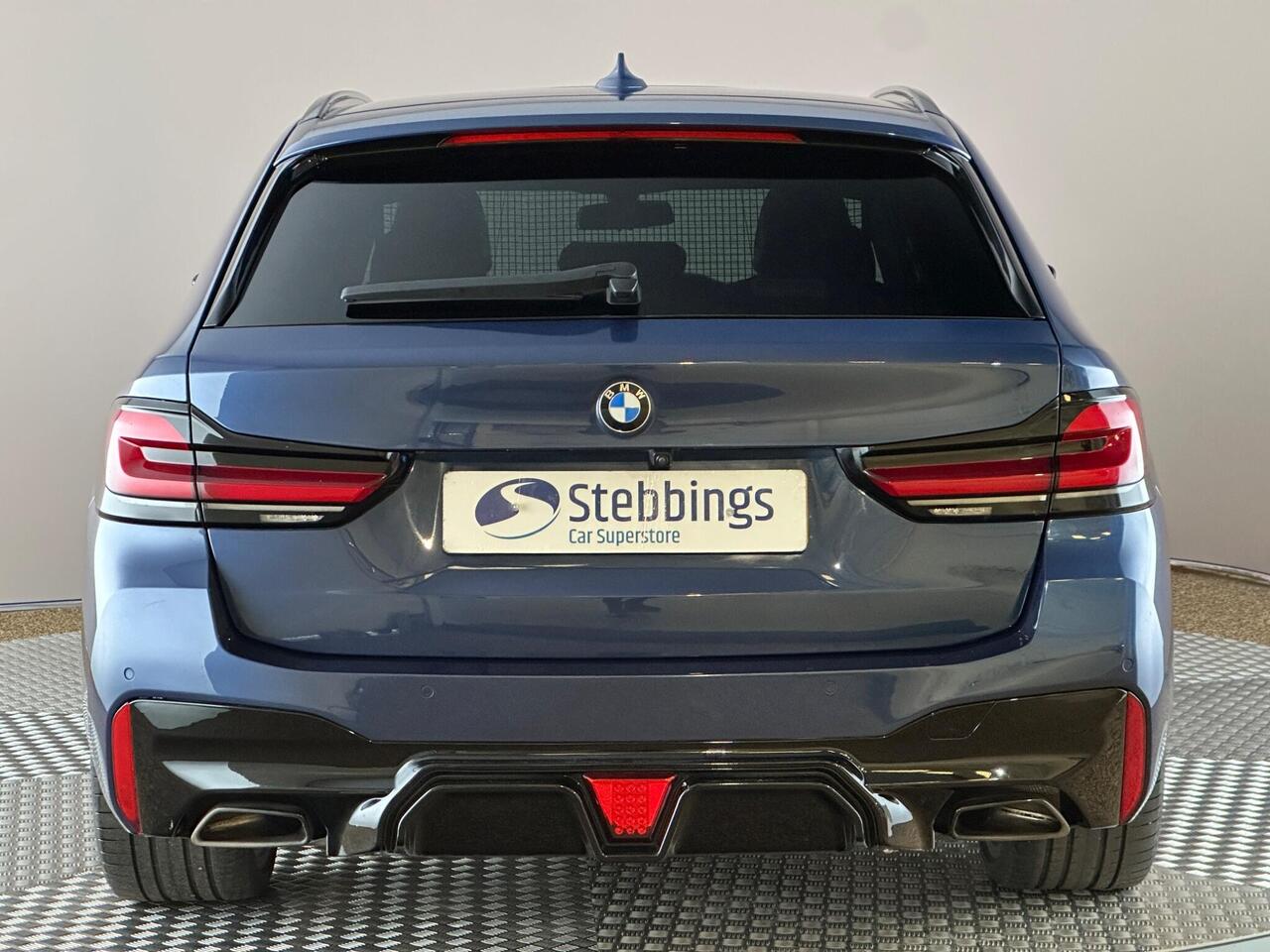 BMW 5 Series FL71DOU