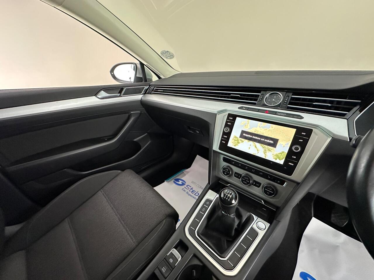 Volkswagen Passat AD19KLE