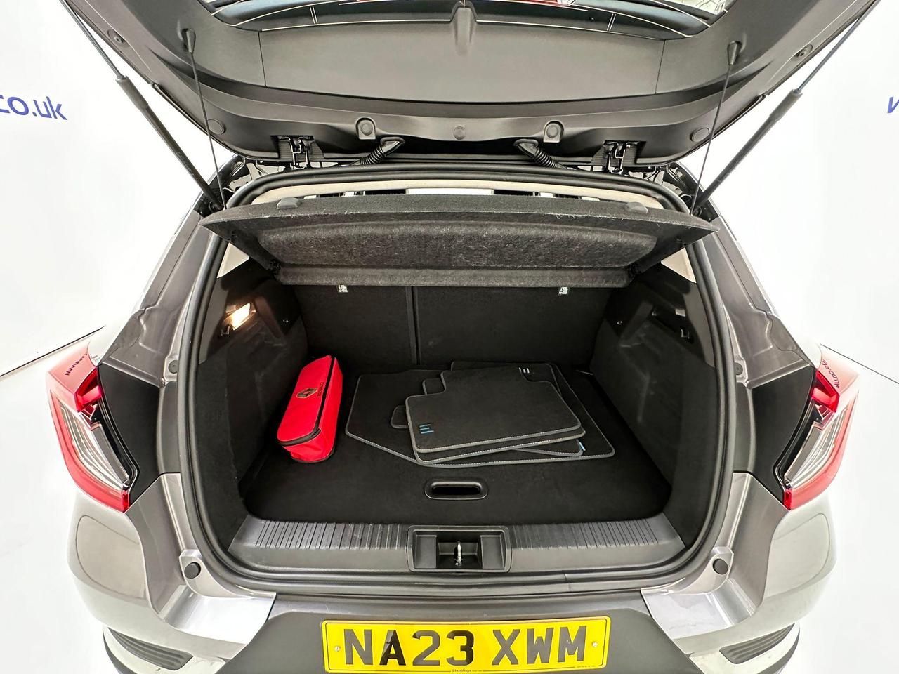 Renault Captur NA23XWM