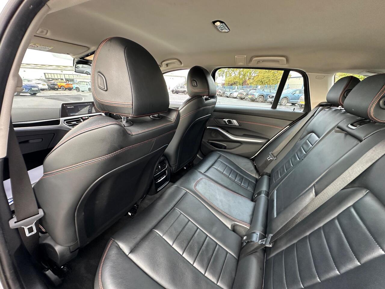 BMW 3 Series AP21OCO