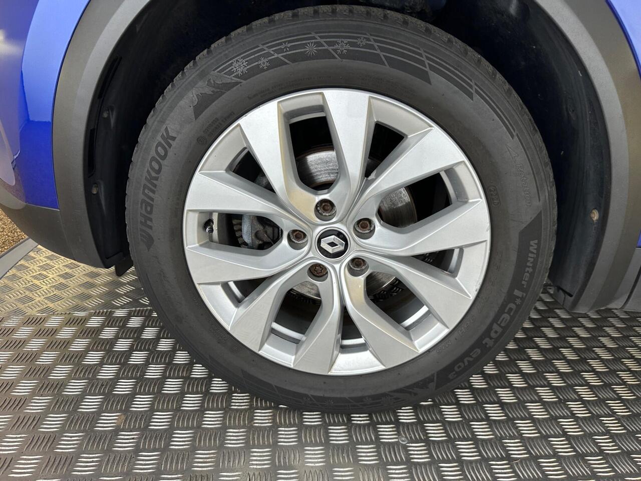Renault Captur SG22VZS