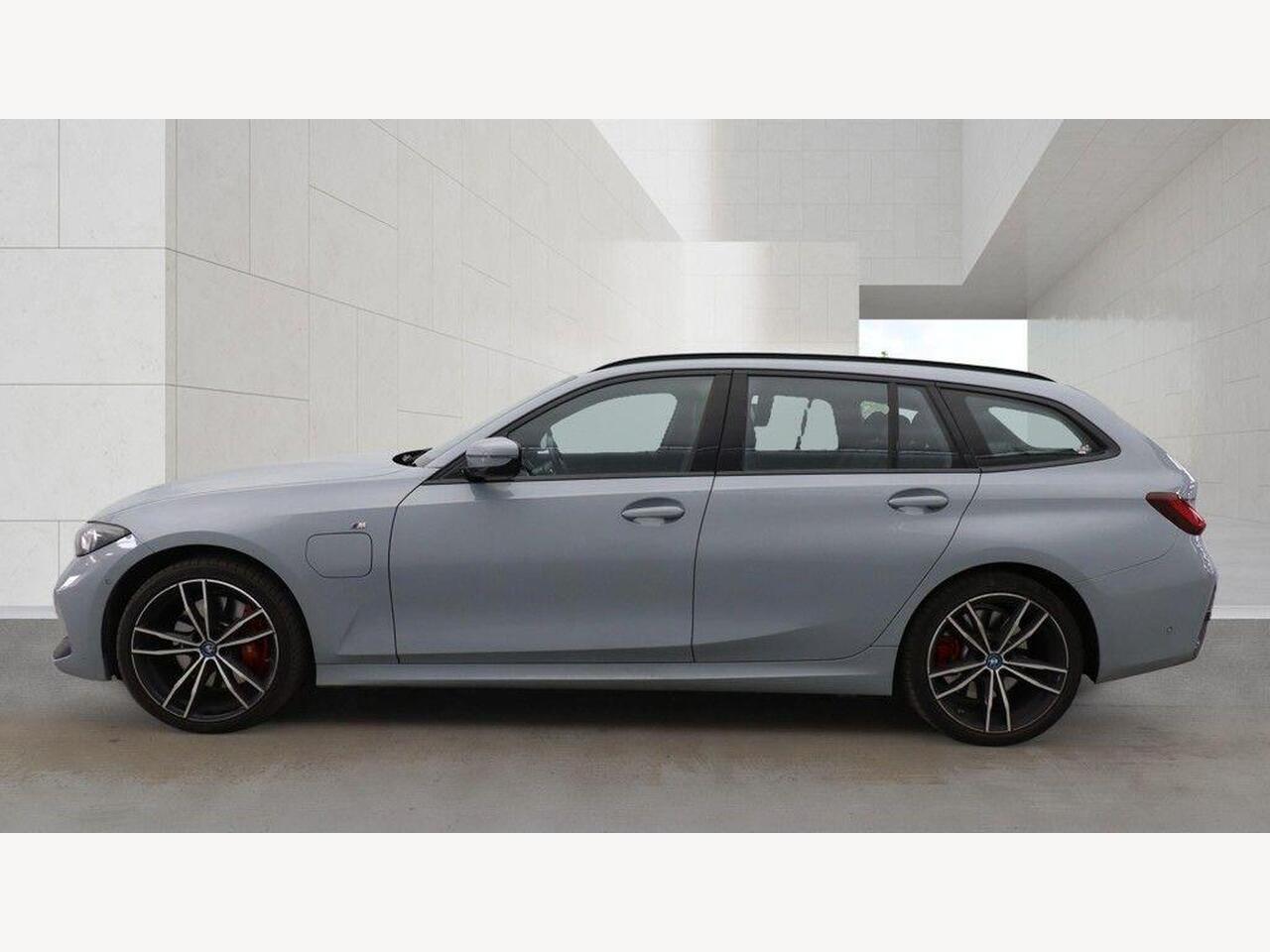 BMW 3 Series BG24XNO