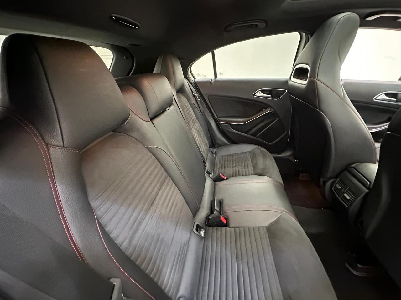Mercedes-Benz A Class SM67JJU