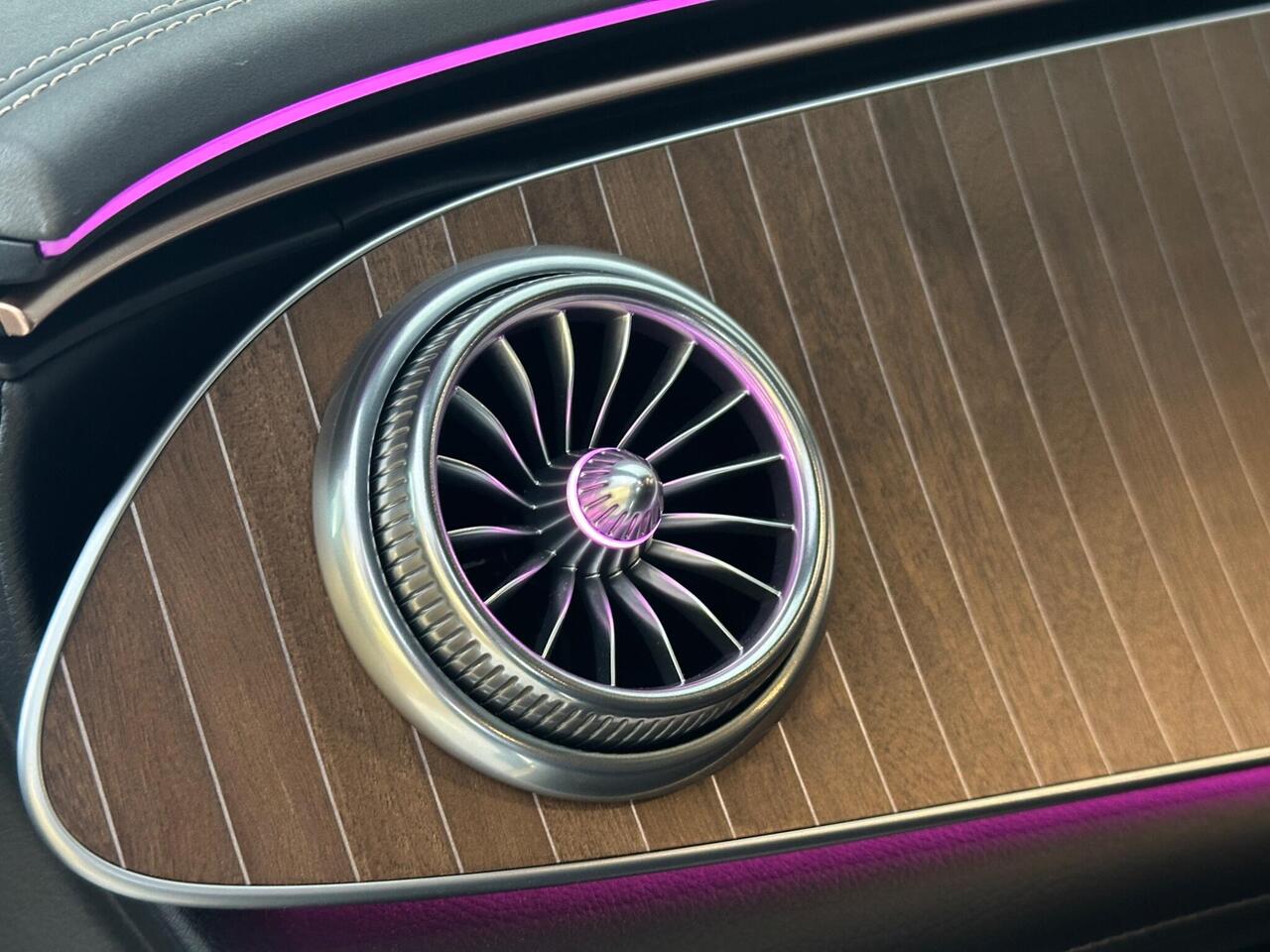 Mercedes-Benz EQS BU72RGO