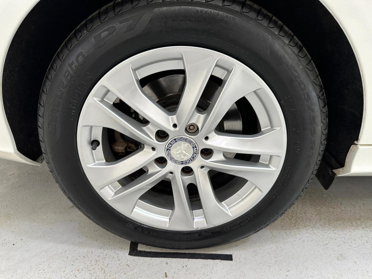 Mercedes-Benz C Class OY14GVO