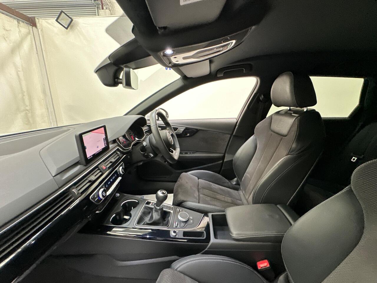 Audi A4 Avant MF69RGX