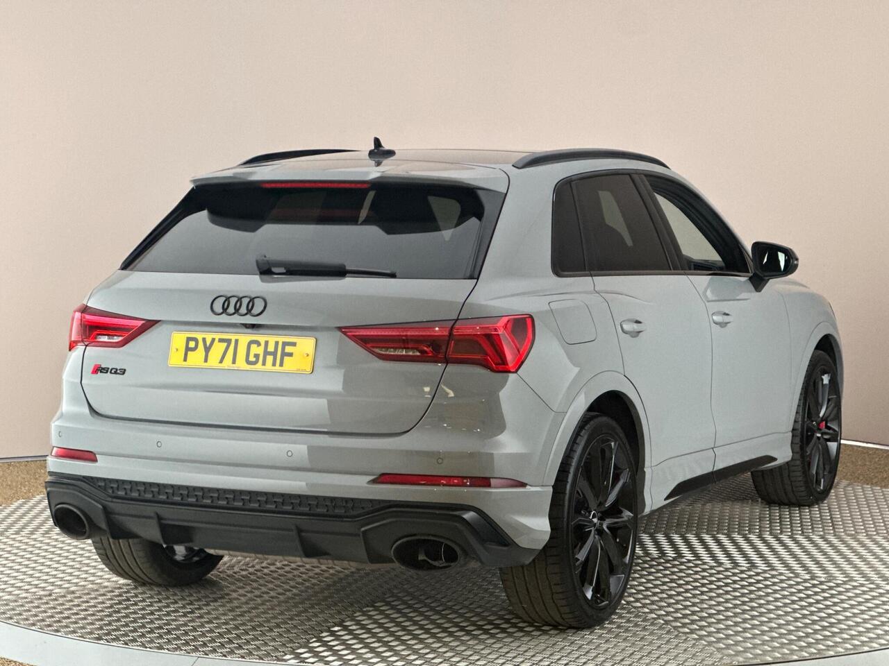 Audi RS Q3 PY71GHF
