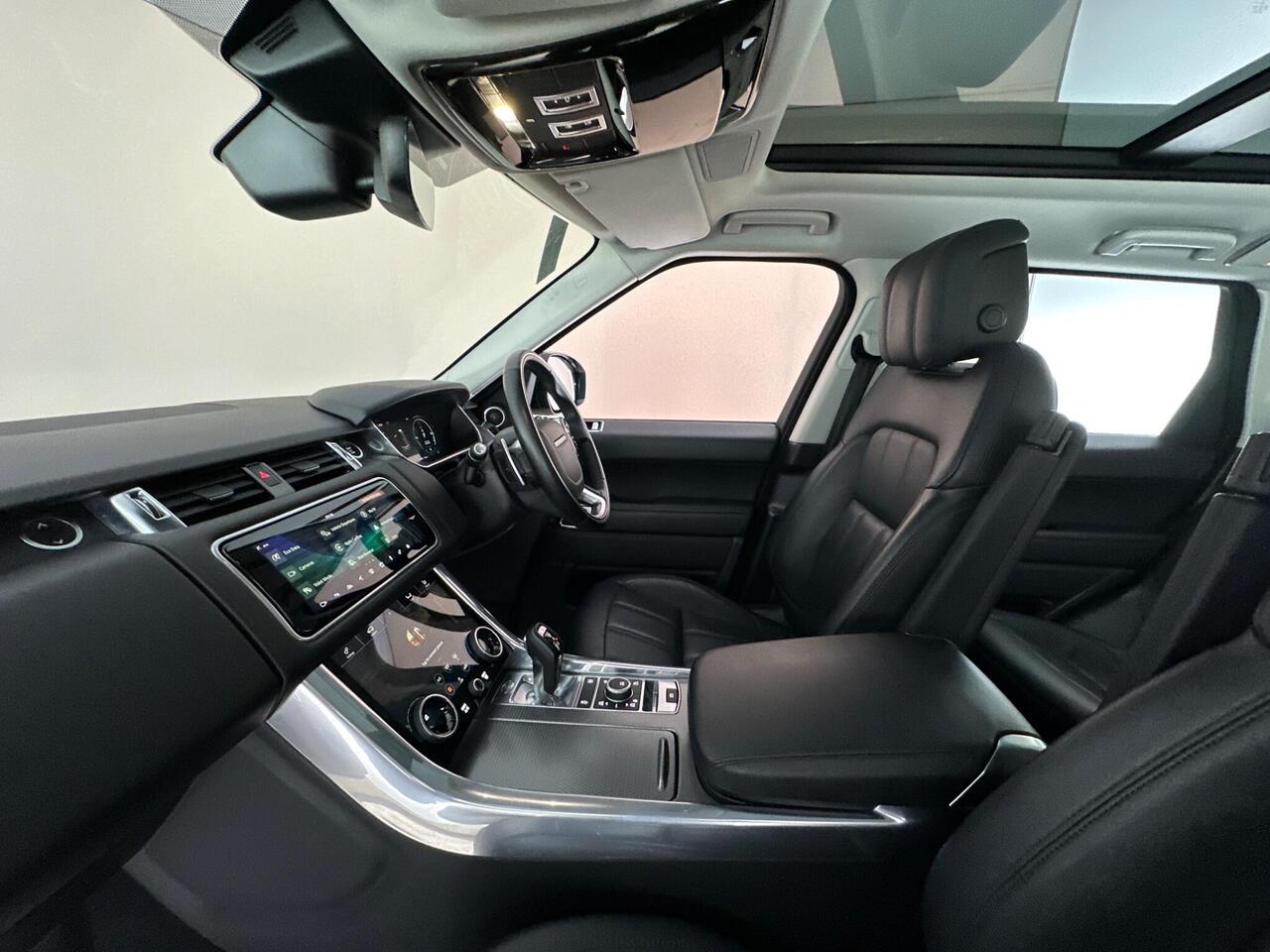 Land Rover Range Rover Sport YF71NPY