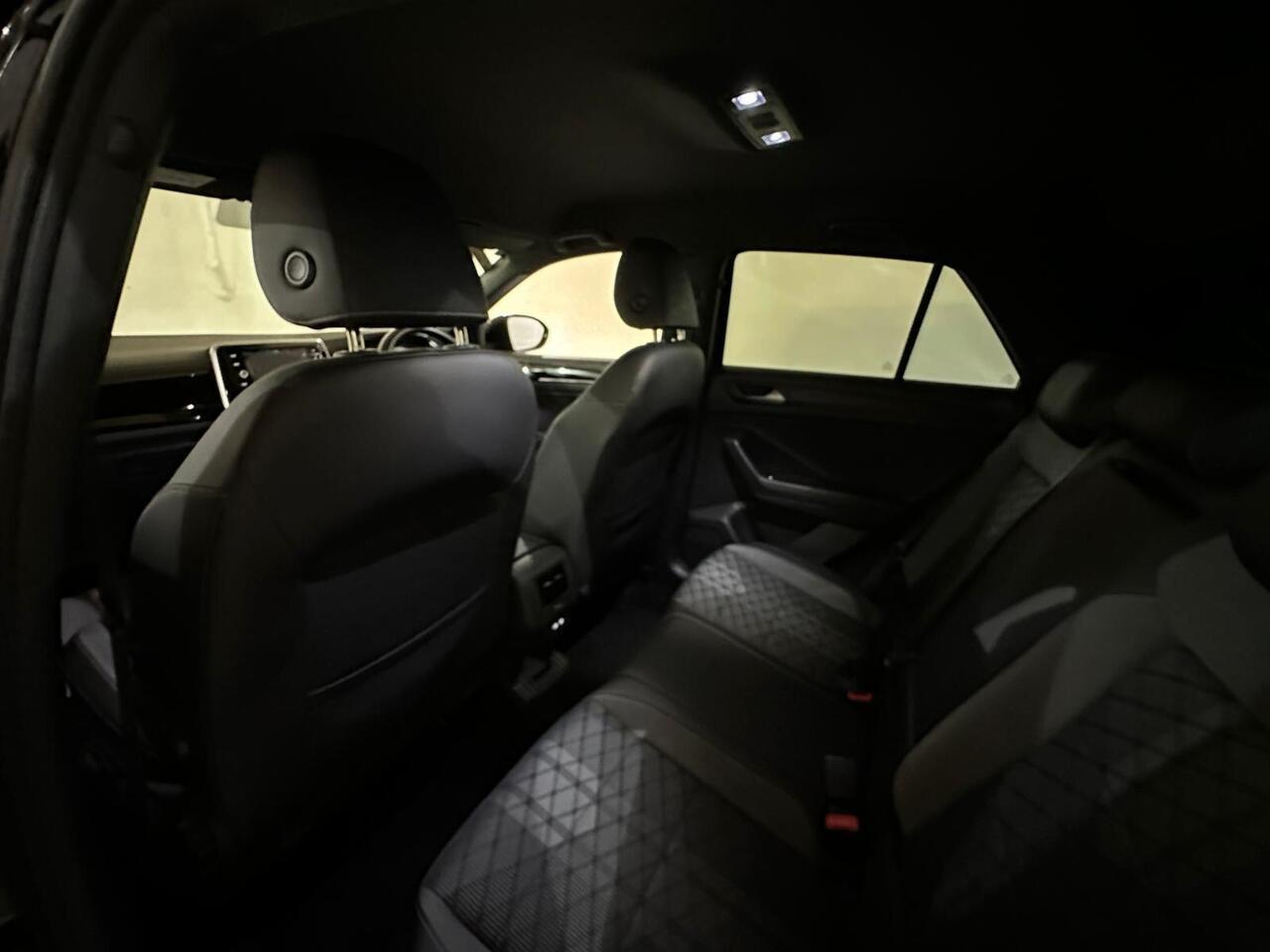 Volkswagen T-Roc CA72JZX