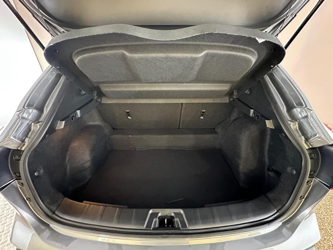 Nissan Qashqai YE21HGA