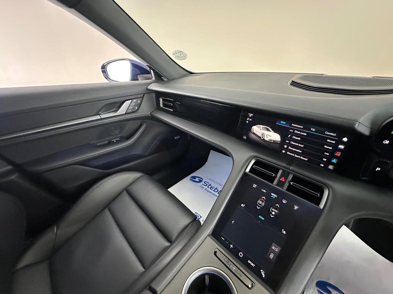 Porsche Taycan LE23WSU