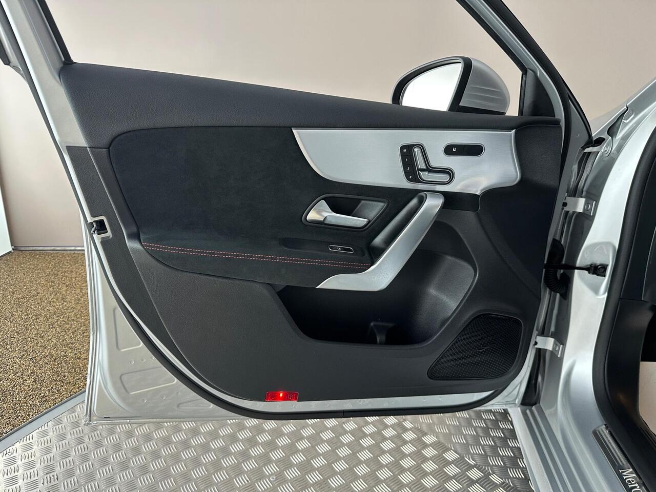 Mercedes-Benz A Class YA21HKM