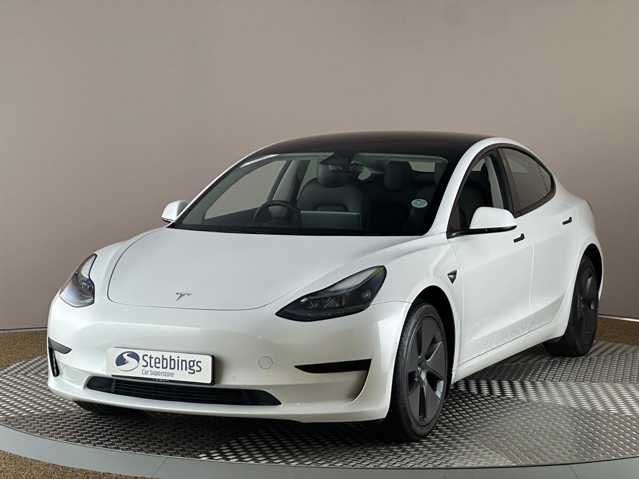 Tesla Model 3 AF72UXZ