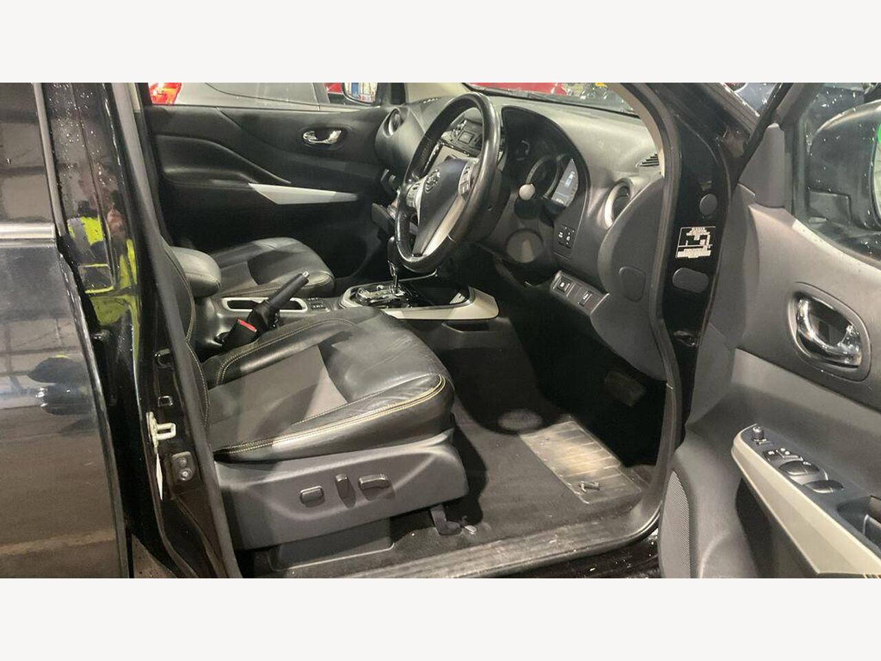 Nissan Navara BP69EYU