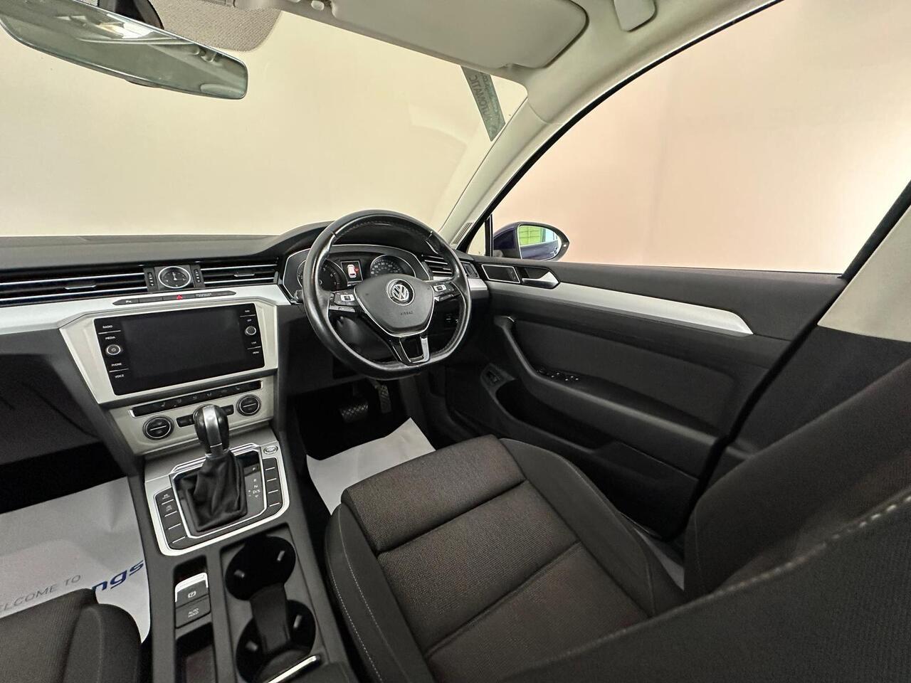 Volkswagen Passat WO19GZU