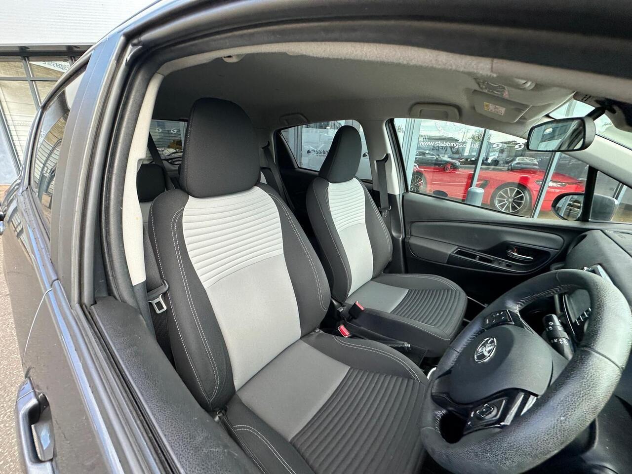 Toyota Yaris GY68OTM
