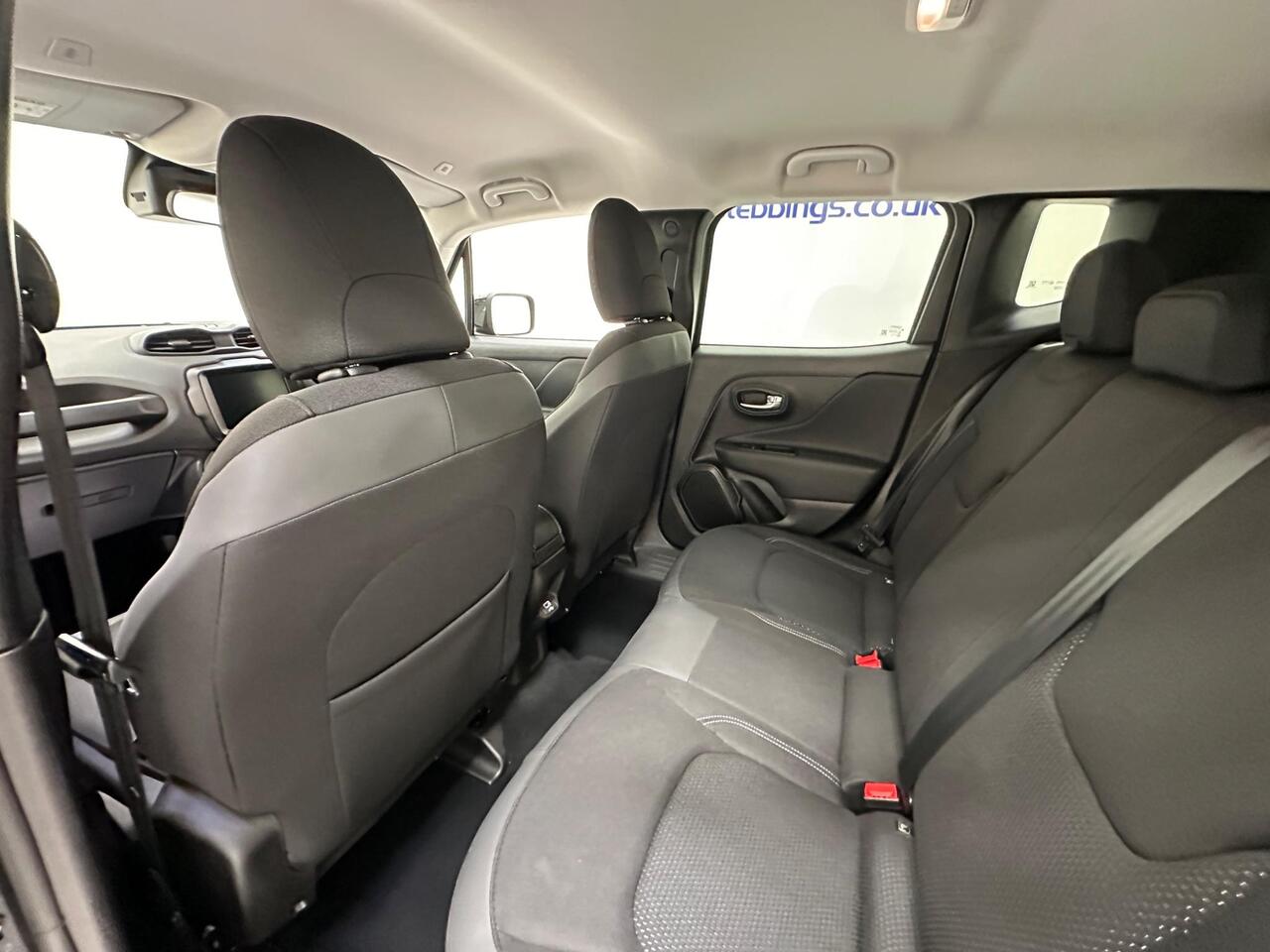 Jeep Renegade LM22SZO