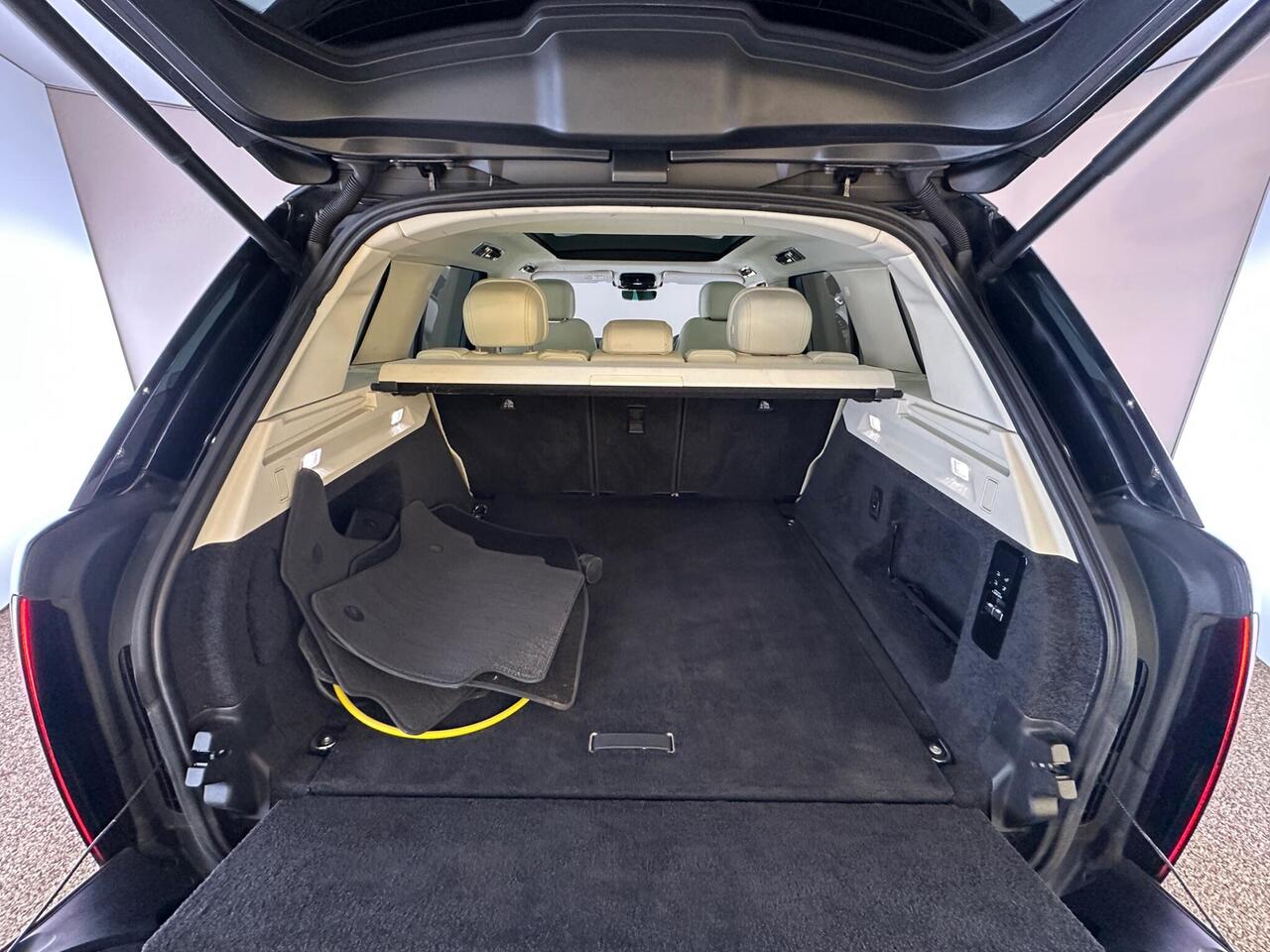 Land Rover Range Rover YO72UVR