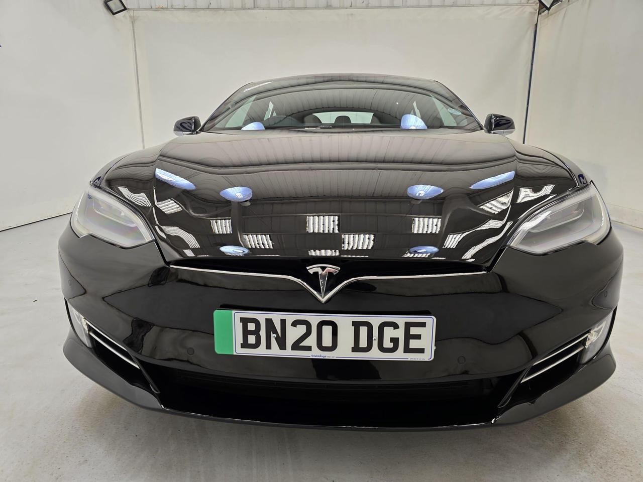 Tesla Model S BN20DGE