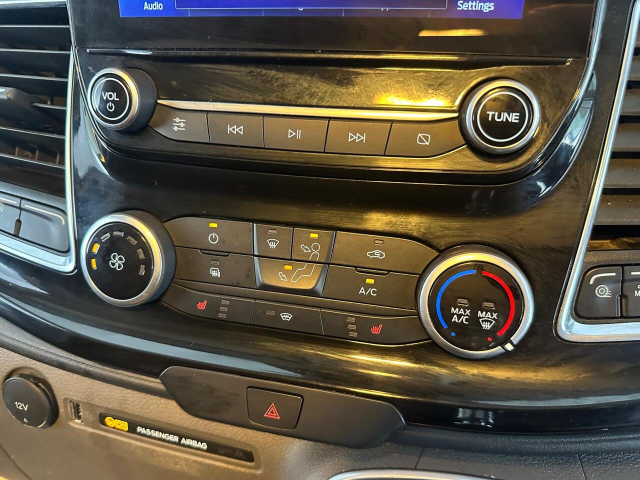 Ford Transit Custom MD23GPY