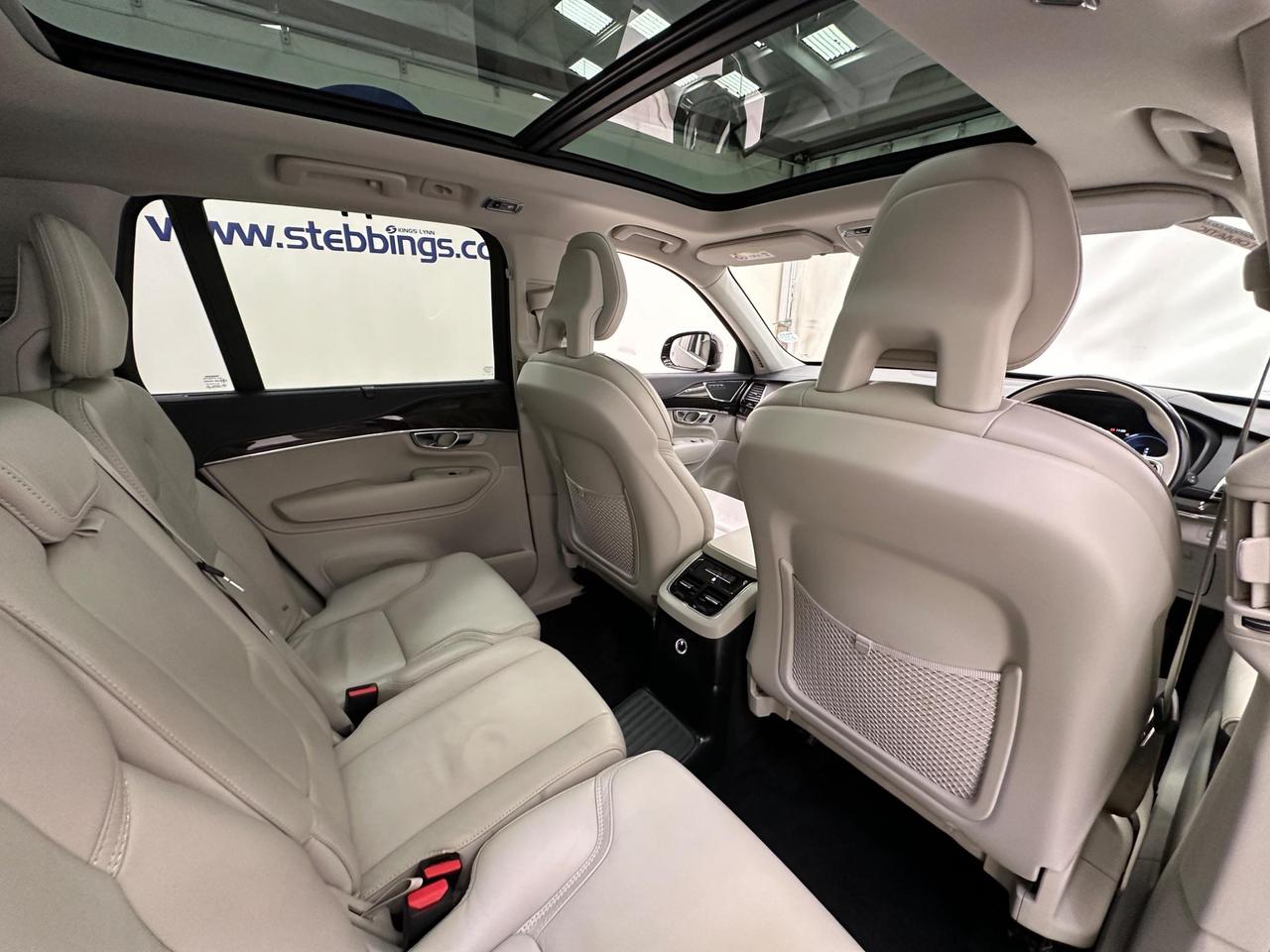 Volvo XC90 YT67WMO