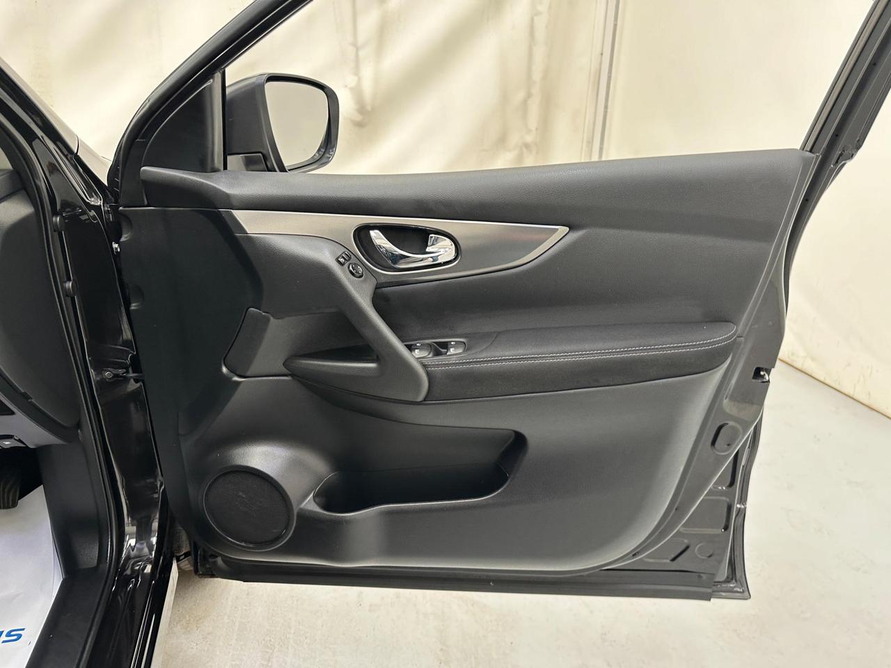 Nissan Qashqai NJ68SFK
