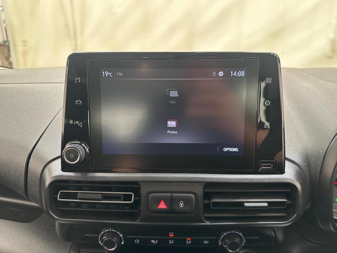 Vauxhall Combo Life YT70SXF