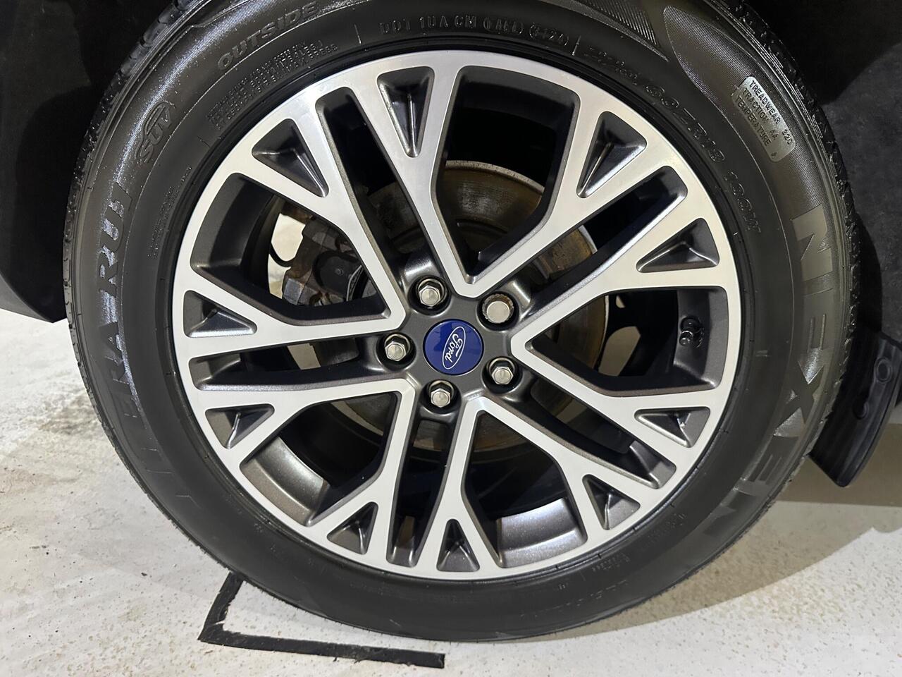Ford Kuga YF22UBU