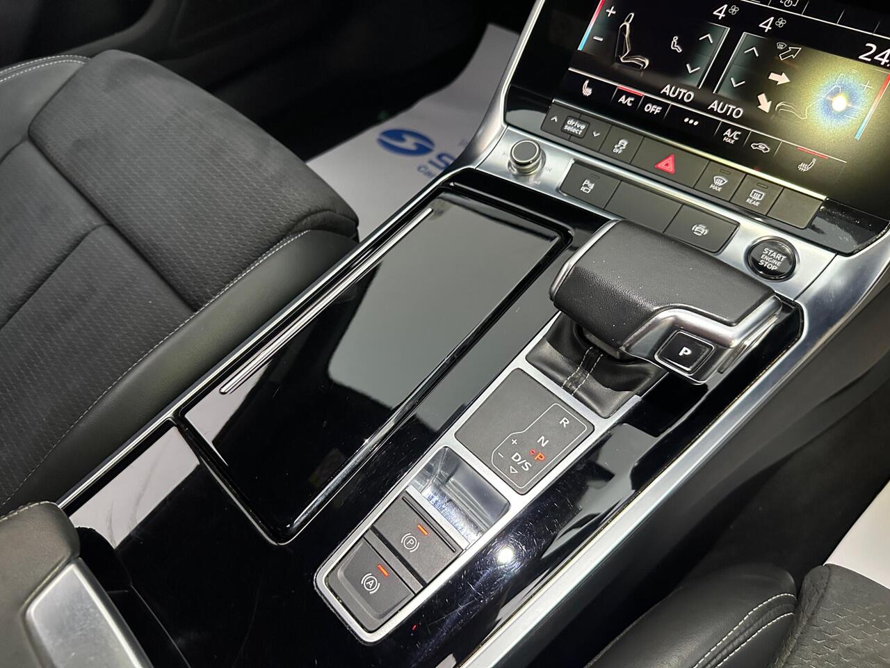 Audi A6 Avant KY22JDU