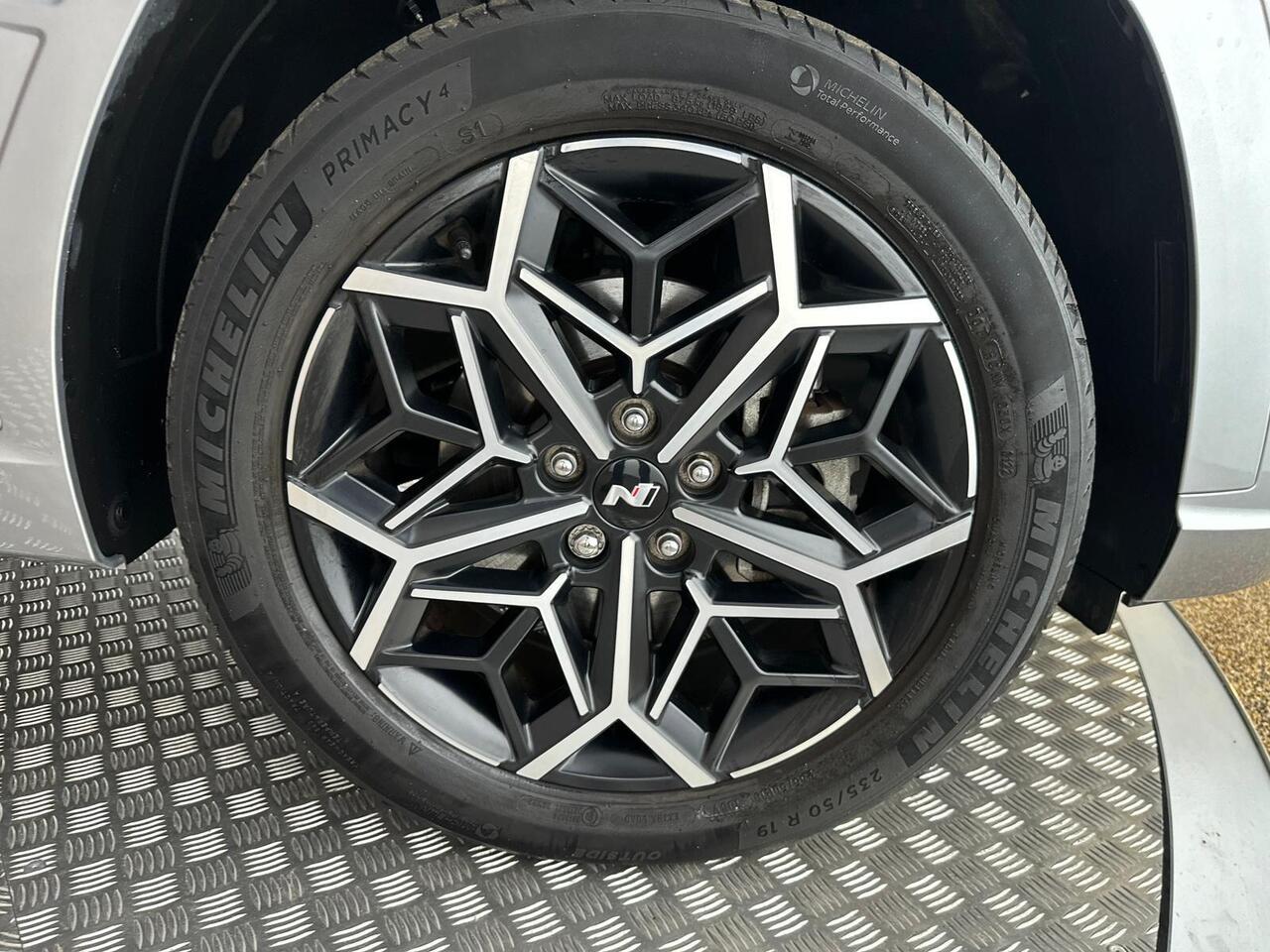 Hyundai TUCSON EX22EDL
