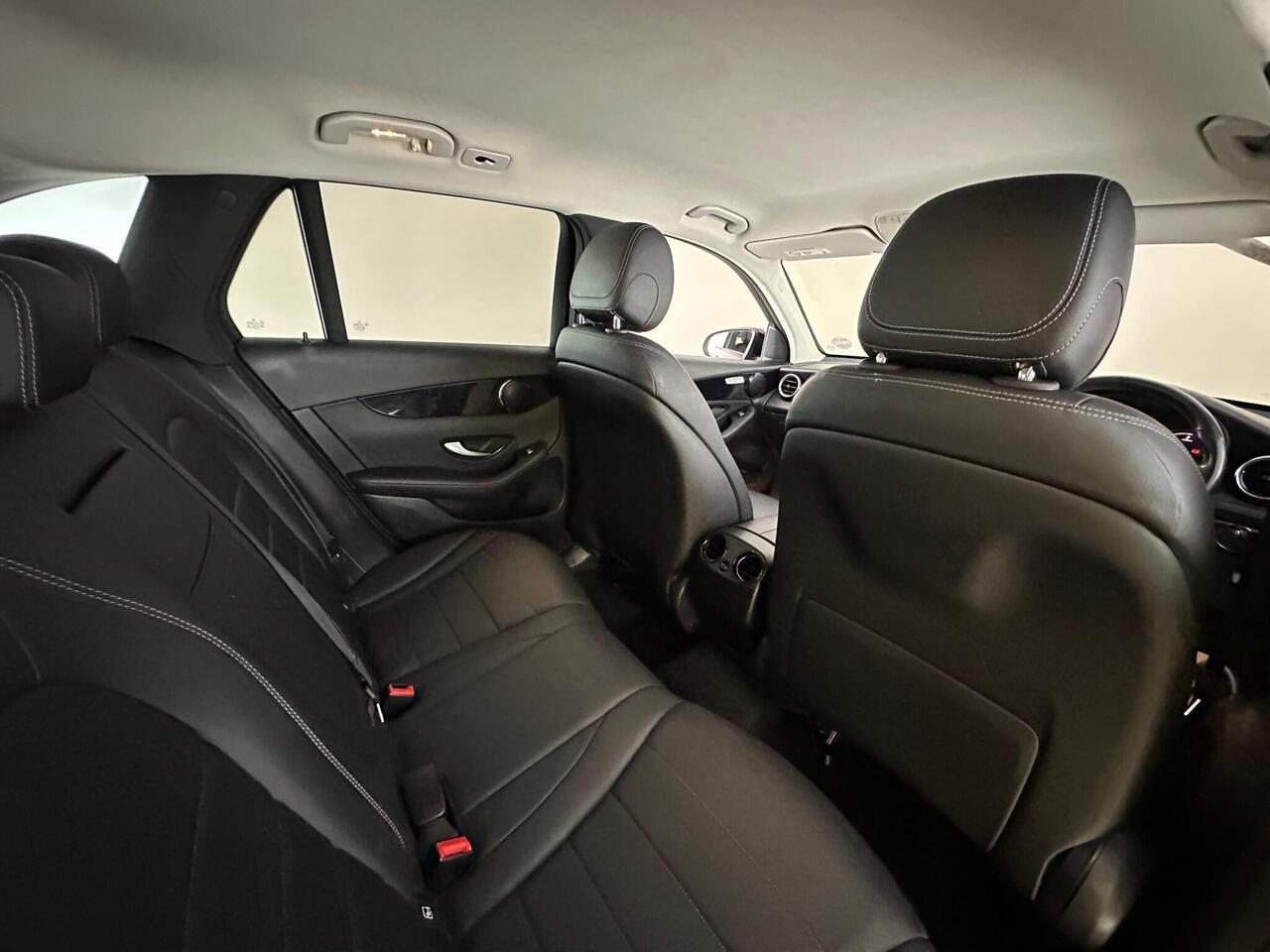 Mercedes-Benz GLC YM19PNO