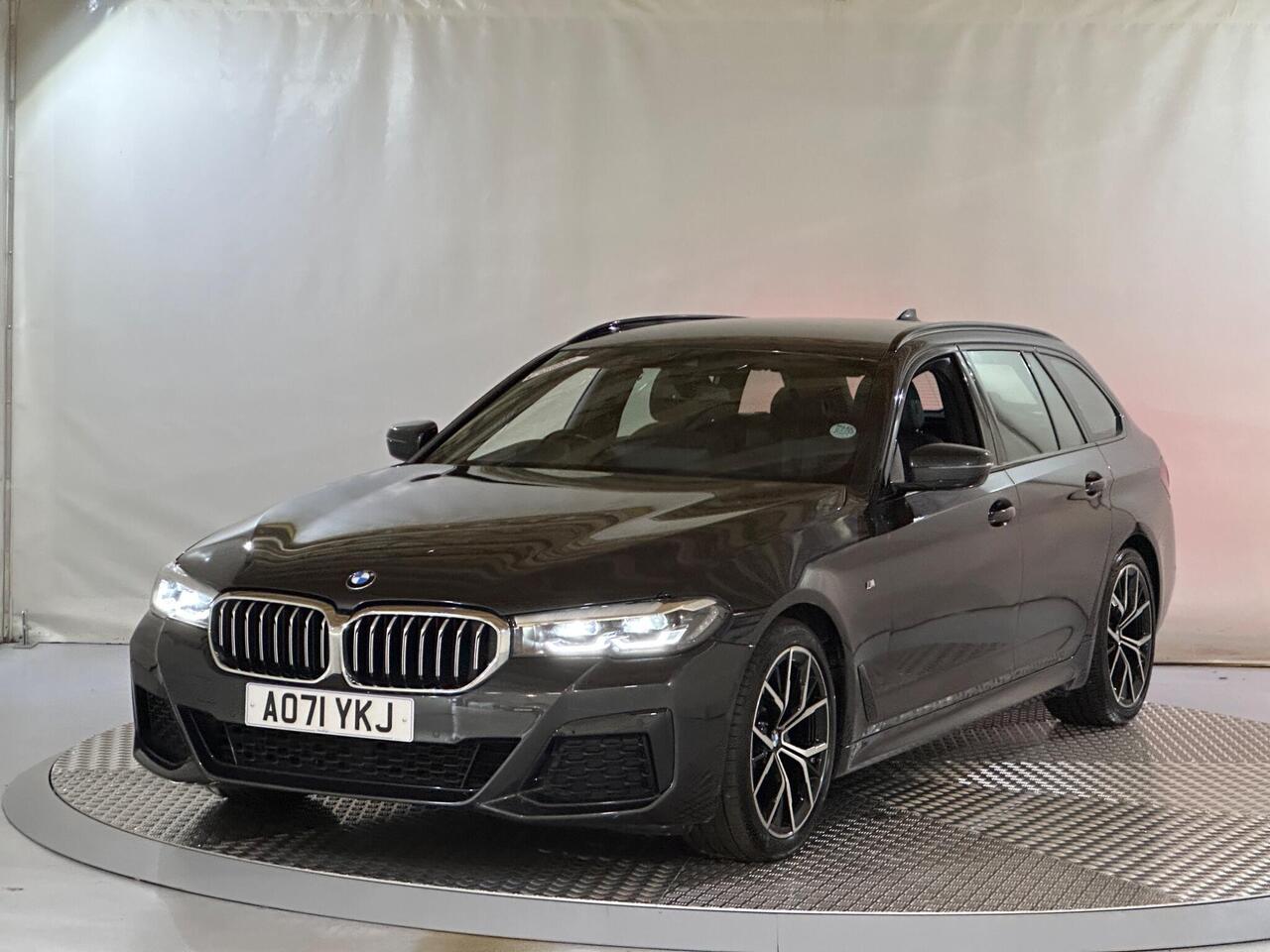 BMW 5 Series AO71YKJ