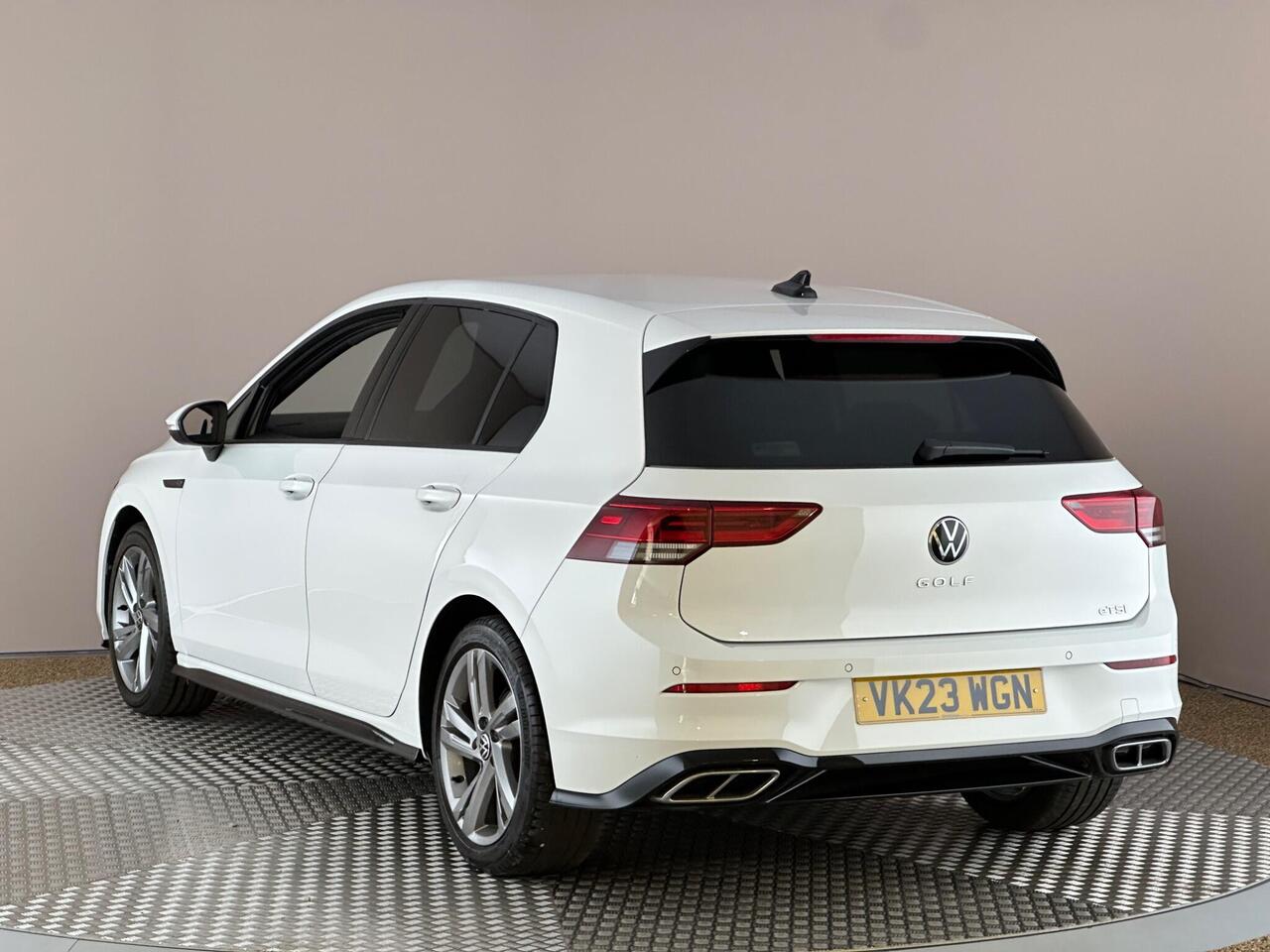 Volkswagen Golf VK23WGN