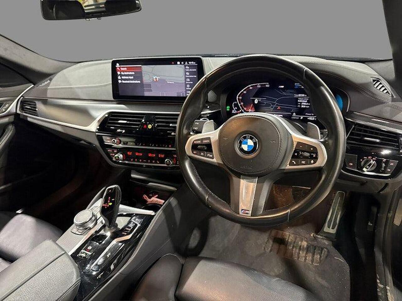 BMW 5 Series AO71YKJ