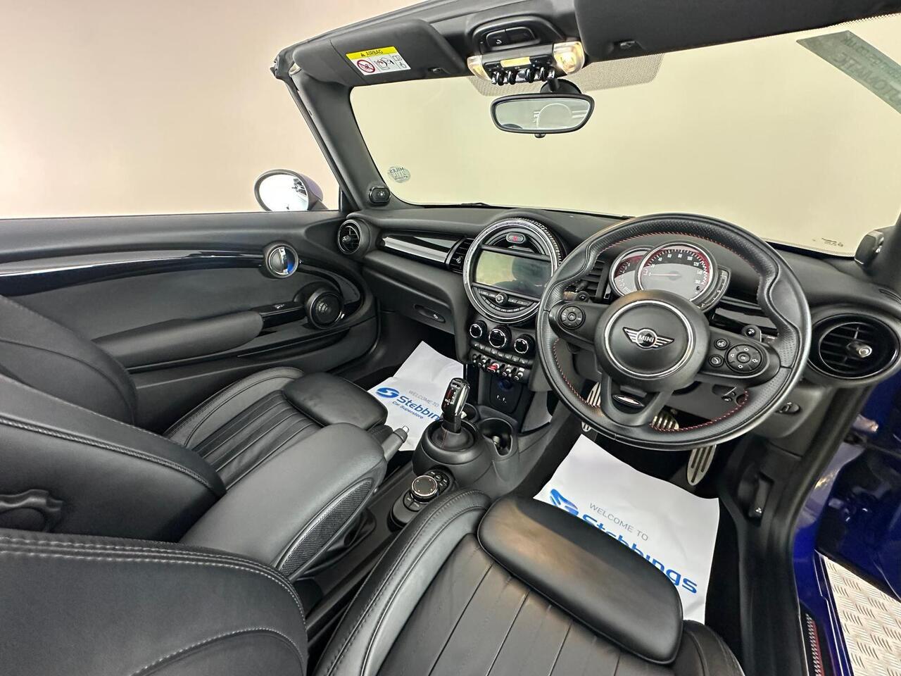 MINI Convertible ET68PYA