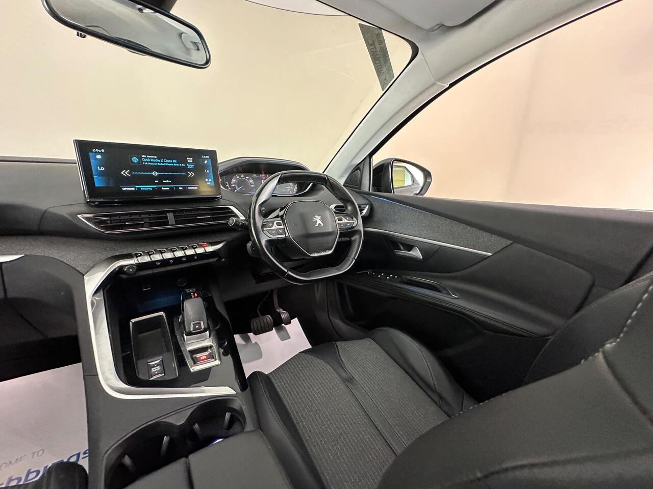 Peugeot 3008 GJ22AHX