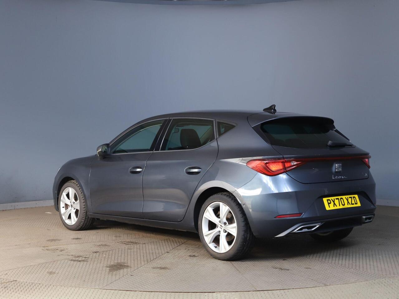 SEAT Leon PX70XZD