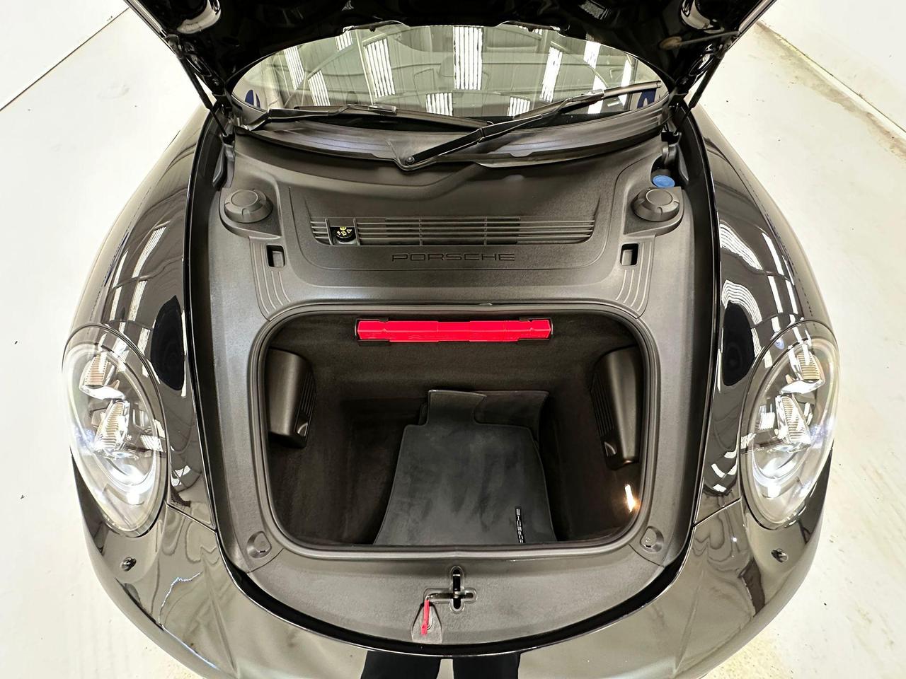 Porsche 911 PX18YDL