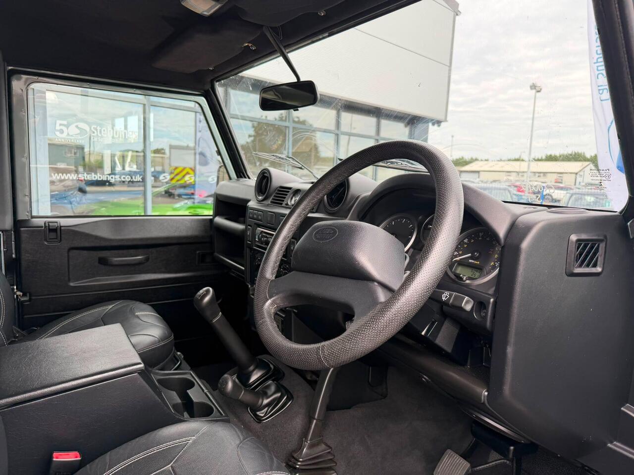 Land Rover Defender 90 GF65NXH