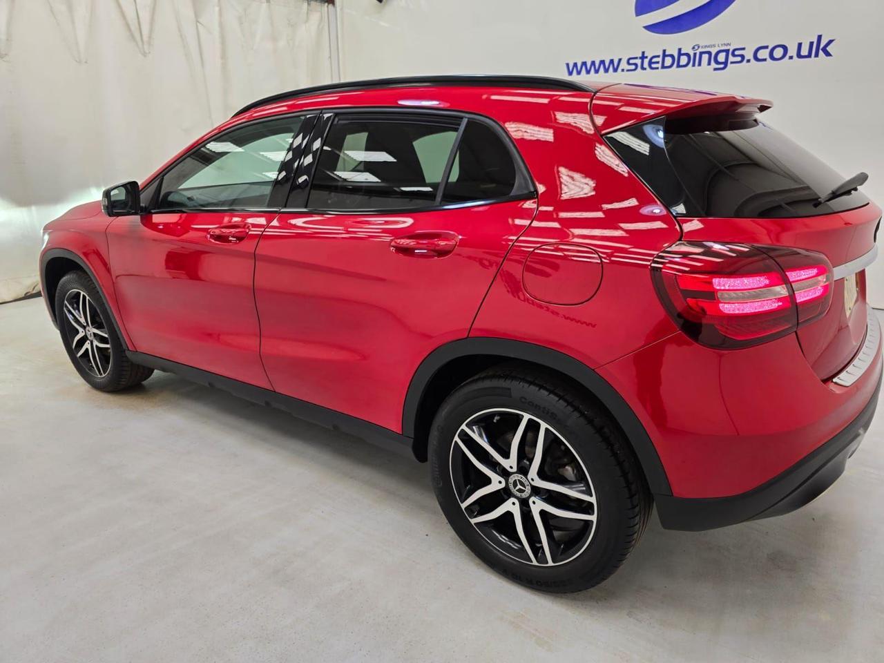 Mercedes-Benz GLA GY69XNE