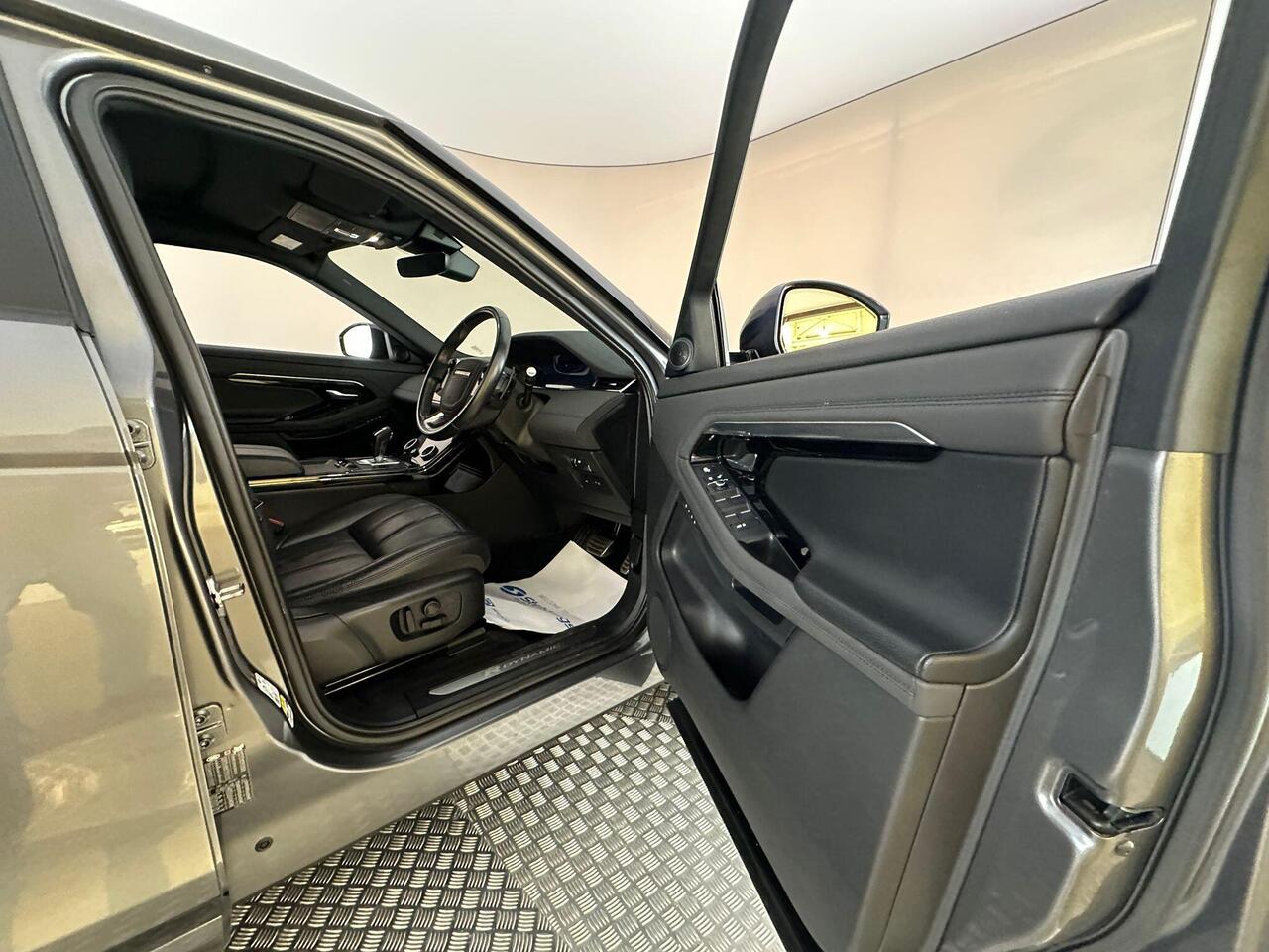 Land Rover Range Rover Evoque RK69BVS