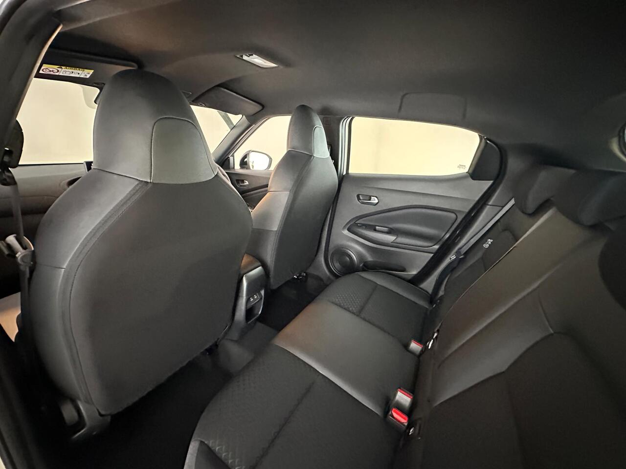Nissan Juke EY75NLT